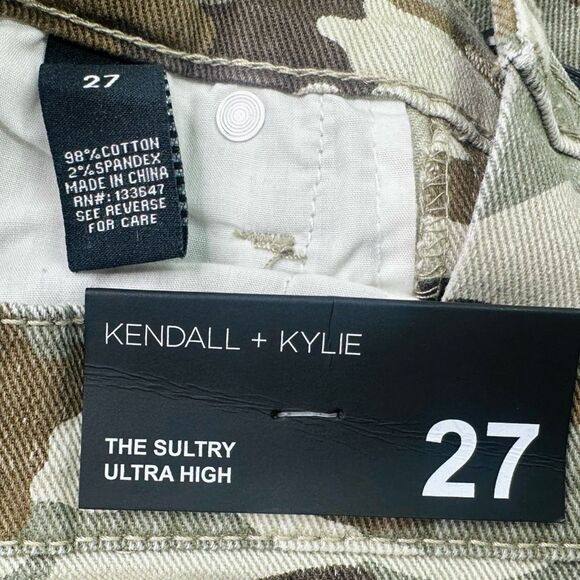 Kendall + Kylie The Sultry Ultra High Camo Skinny Jeans - Size 27 - Picture 6 of 6